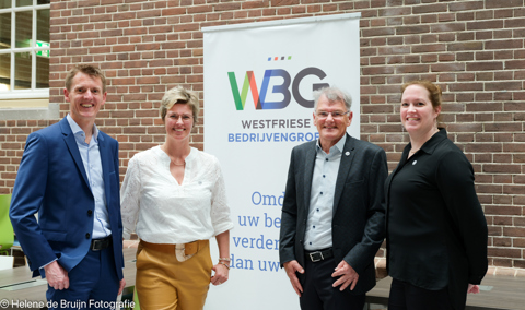 110424 WBG. Hélène De Bruijn L Fotografie L 5276